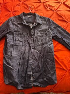 Express Indigo Chambray Shirt with Dark Blue Accents
